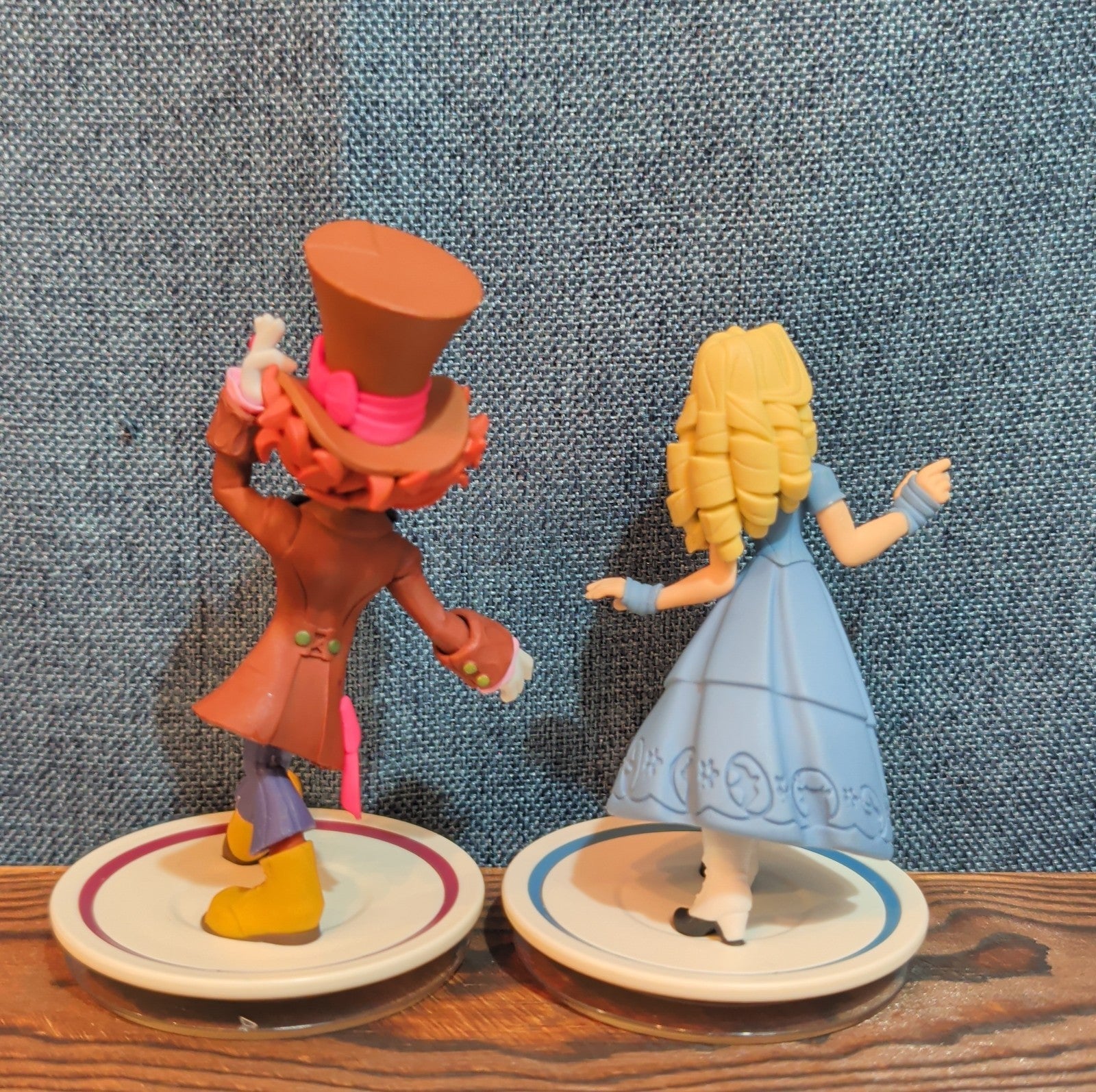 Disney Infinity 3.0 Alice & Mad Hatter Alice in Wonderland Character Figures Set