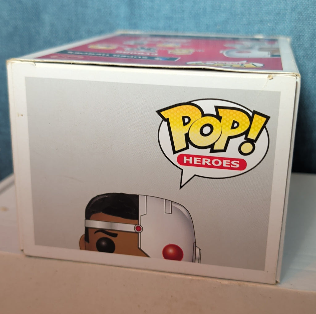 Funko Pop Heroes Cyborg 95 Vinyl Figure DC Comics NIB with Protector