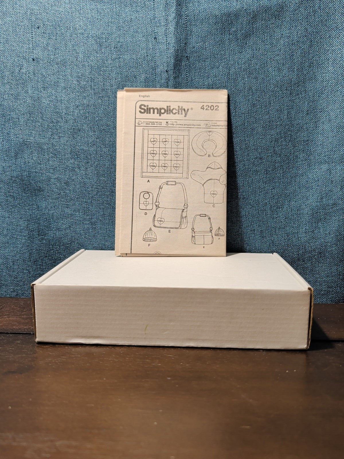 Simplicity 4202 Baby Accessories Pattern Quilt Diaper Bag Bib Wrap UNCUT 2006