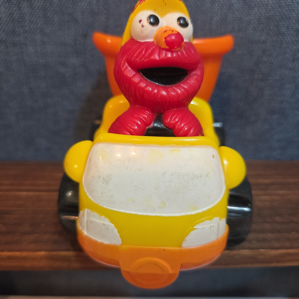 Sesame Street Elmo Dump Truck Plastic Construction Toy 2001