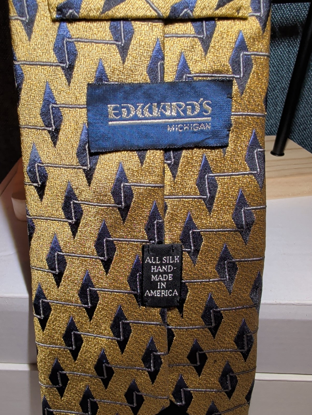 Vintage Edwards Michigan Silk Tie Gold Geometric Art Deco Men's Necktie 59"