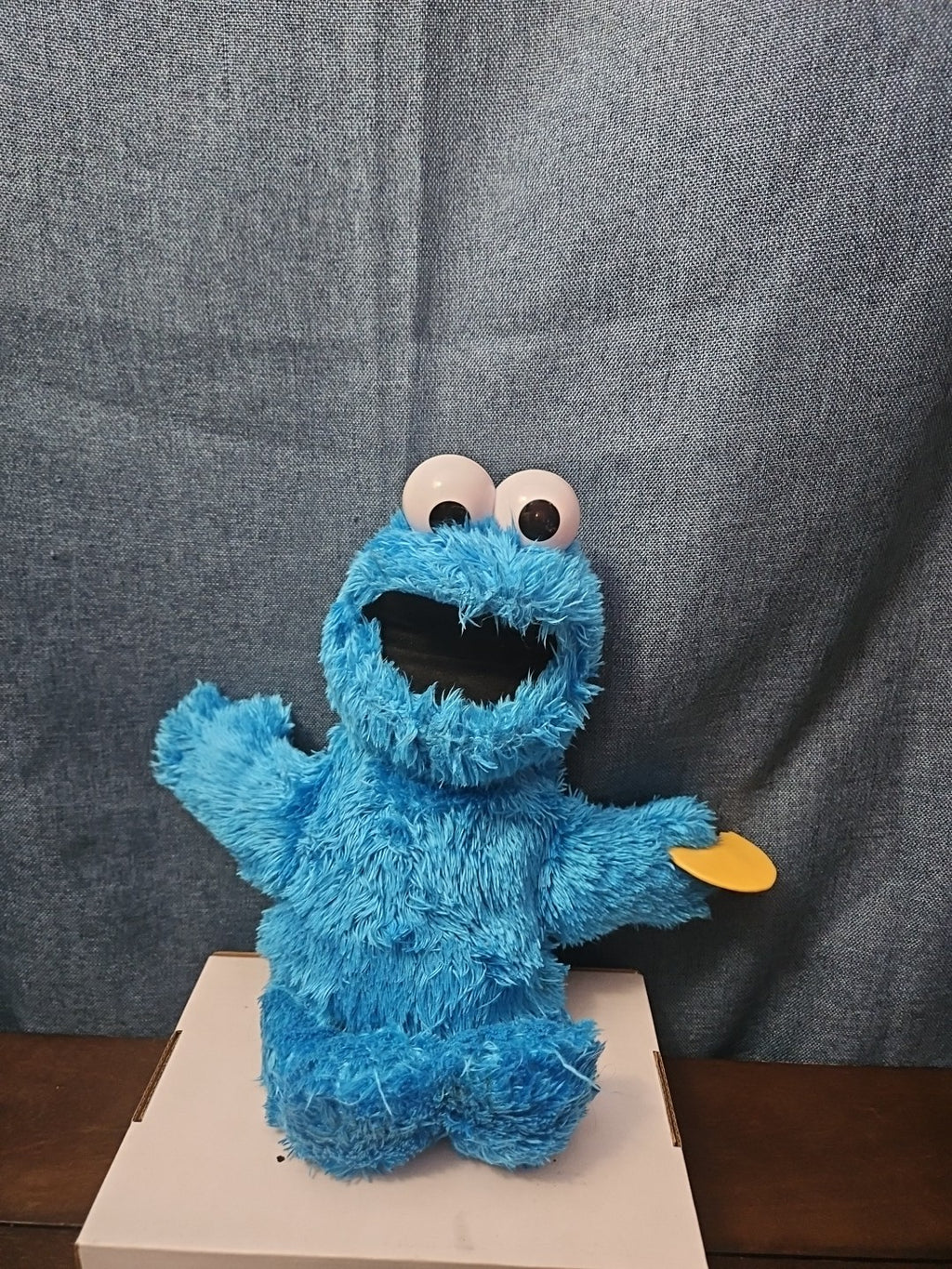 Sesame Street Cookie Monster Plush | 10” Hasbro Talking Figure with Cookie