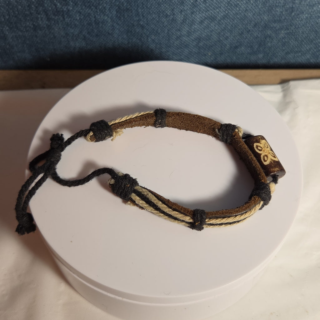 Boho Tribal Leather Cord Bracelet Carved Bead Unisex