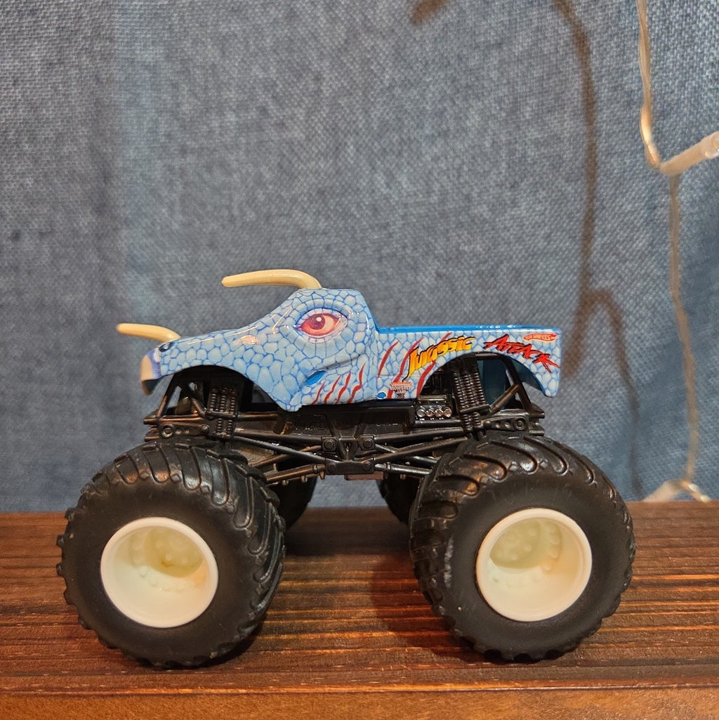 Hot Wheels Monster Jam Jurassic Attack Diecast Dinosaur Y2K