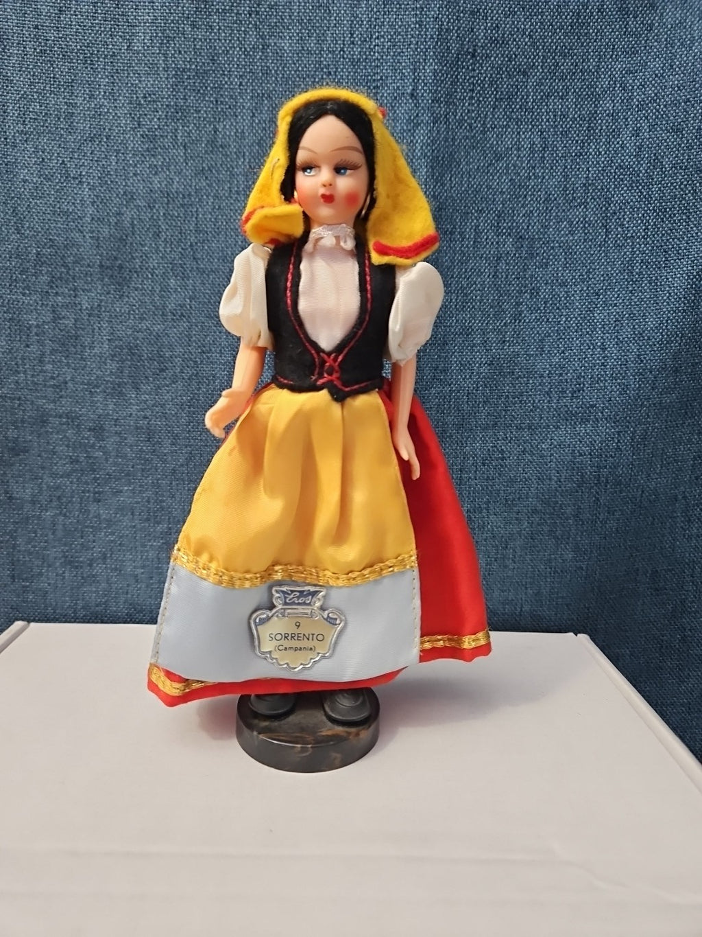 Vintage Italian Souvenir Dolls Pair | Genova & Sorrento | Sleep Eyes