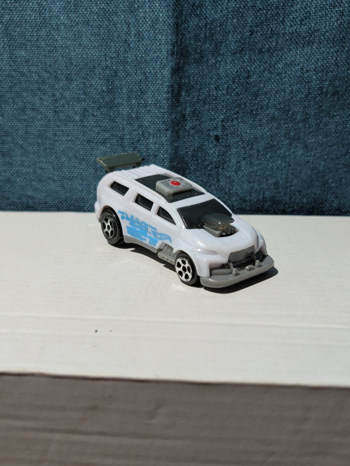 McDonalds 2016 Hot Wheels "Night Shifter" Car | Matias Motors #16 | Light-Up Toy