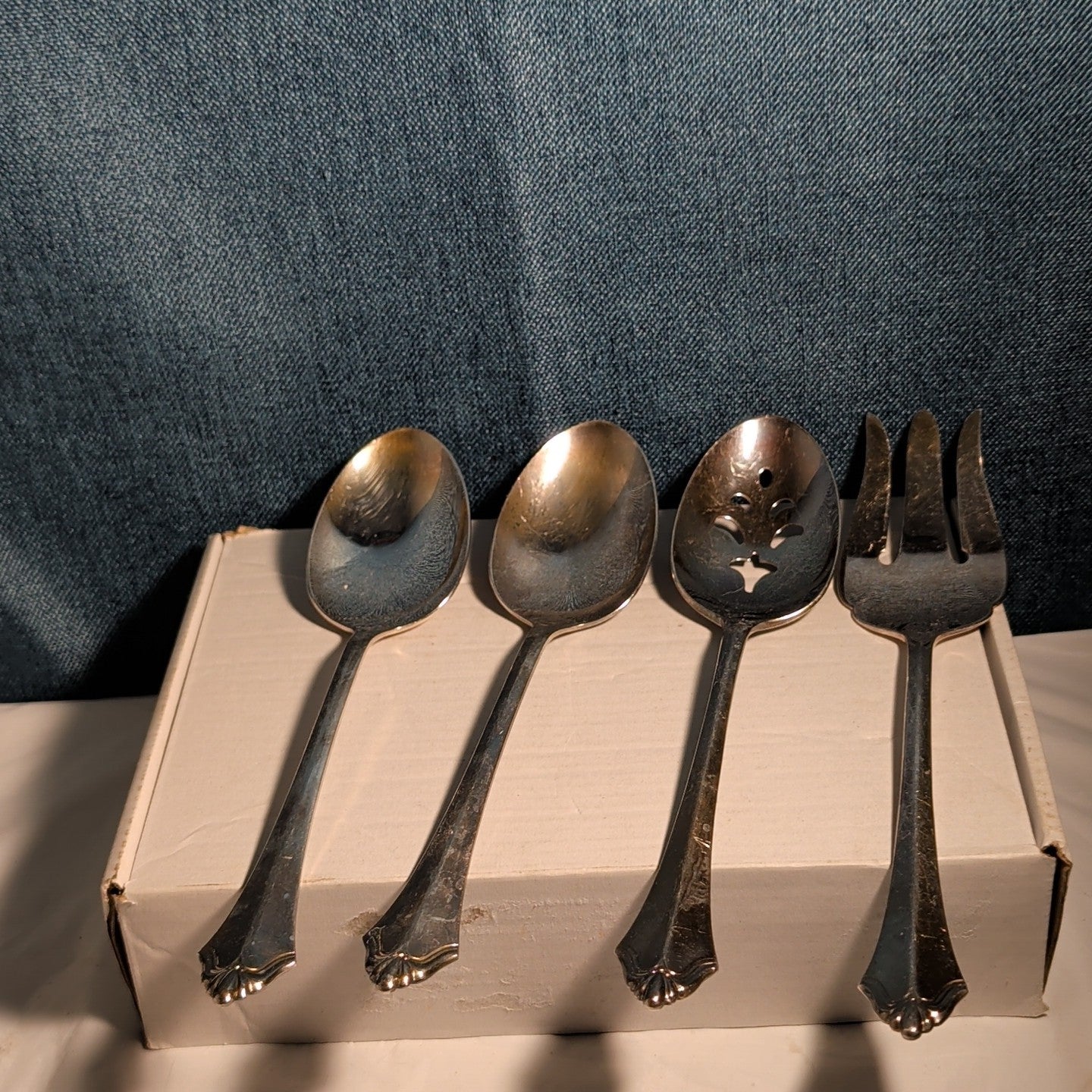 4 Pc ONEIDA Community ROYAL FLUTE Serving Set | Kenwood Meat Fork Spoons MCM