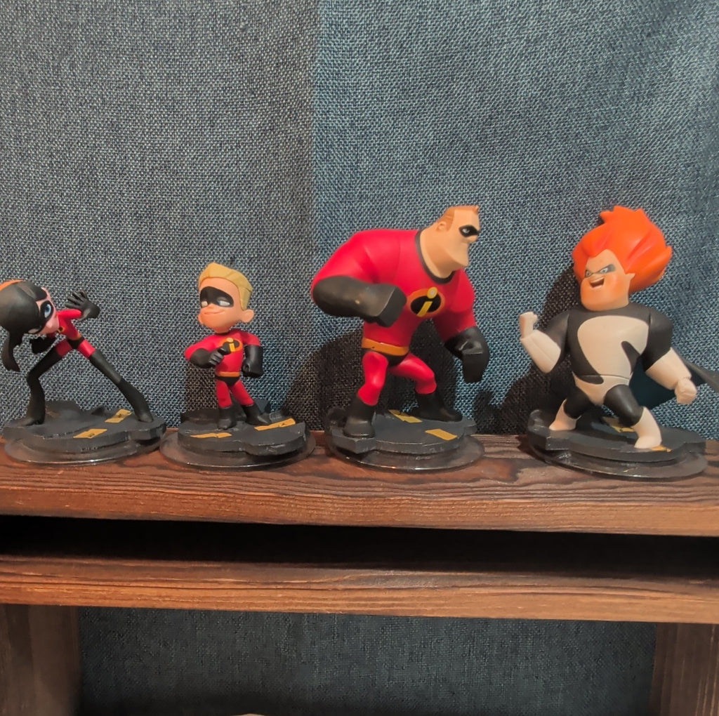 Disney Infinity 1.0 Incredibles 4 Figure Lot Syndrome Dash PVC Loose
