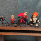 Disney Infinity 1.0 Incredibles 4 Figure Lot Syndrome Dash PVC Loose