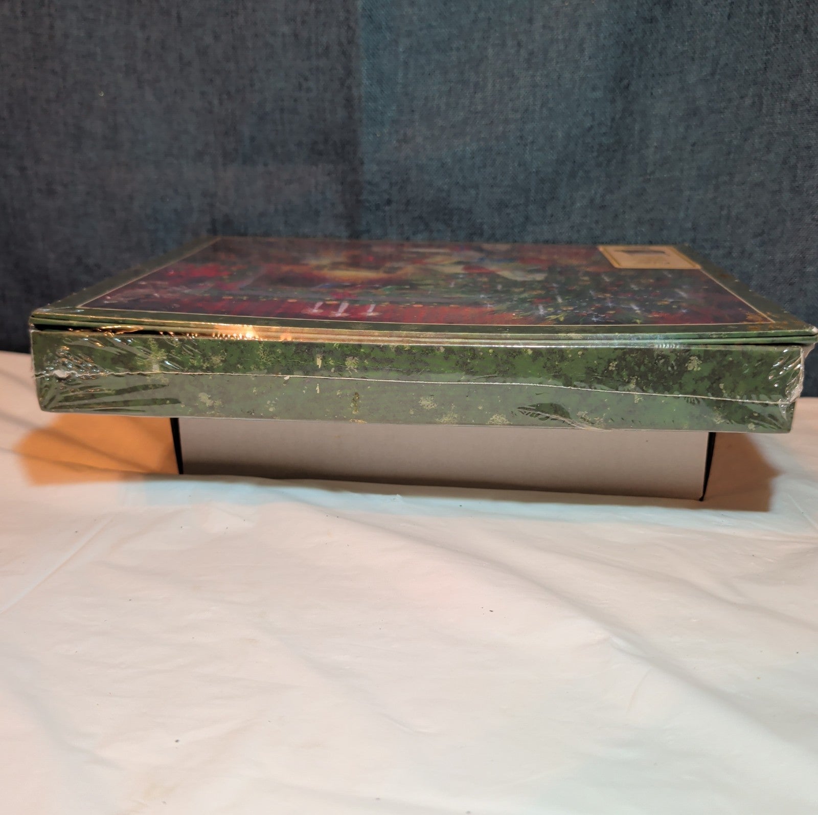 Vintage Lang Christmas Puzzle 500 pc Factory Sealed New Pop Up Easel Box 1982