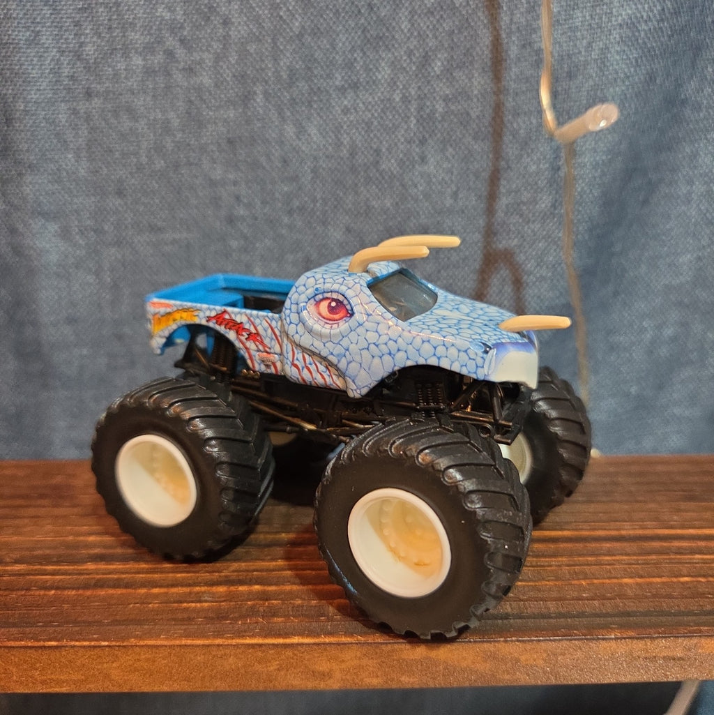 Hot Wheels Monster Jam Jurassic Attack Diecast Dinosaur Y2K