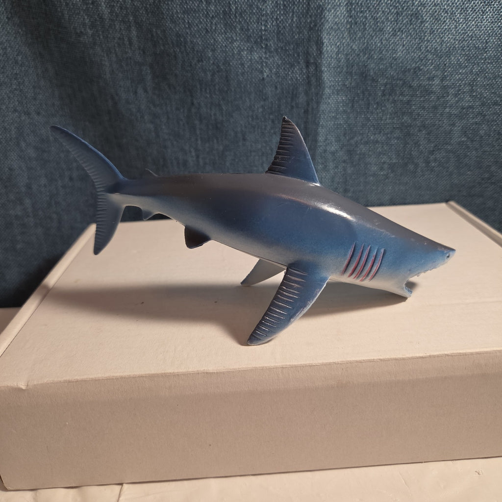 Fun Express Rubber Shark Toy Figure IN1963 Blue Gills Marine Life