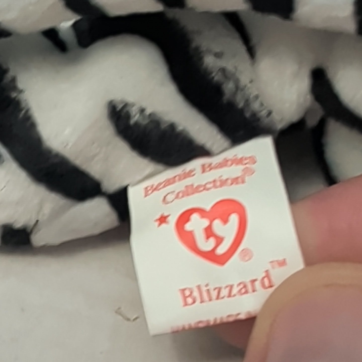 Ty Beanie Baby Blizzard White Tiger 1996 DOB Retired Stuffed Animal MWMT 04163