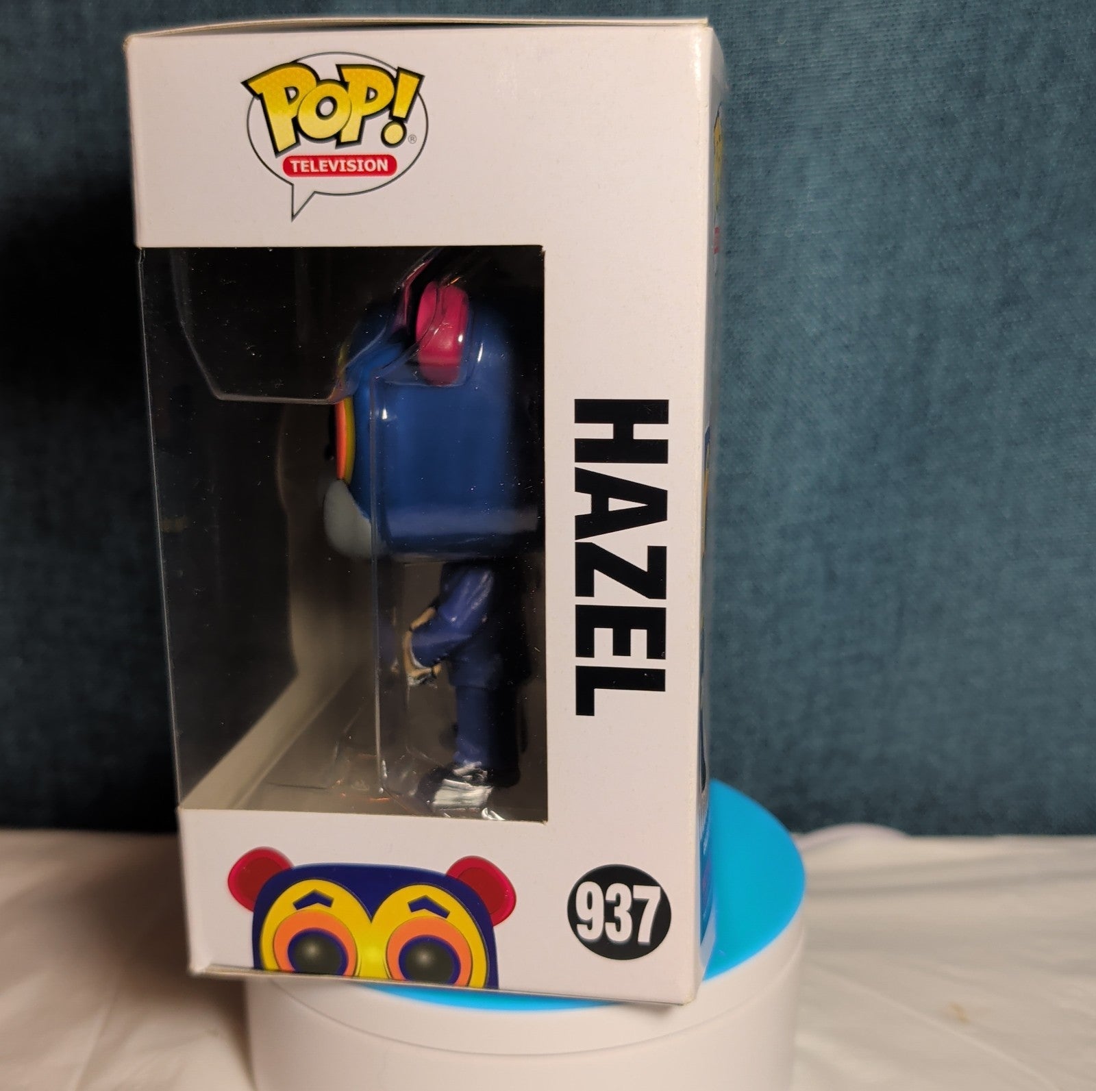 Funko Pop Television Umbrella Academy 937 Hazel Mask Figure in Box w Protector