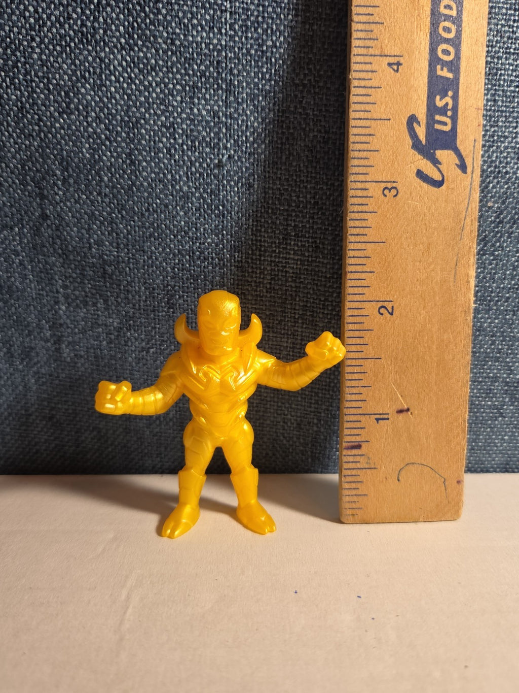 Wendy's DC Super Heroes Gold Amazo Mini Figure 2" Chase Variant Toy 2025 Loose