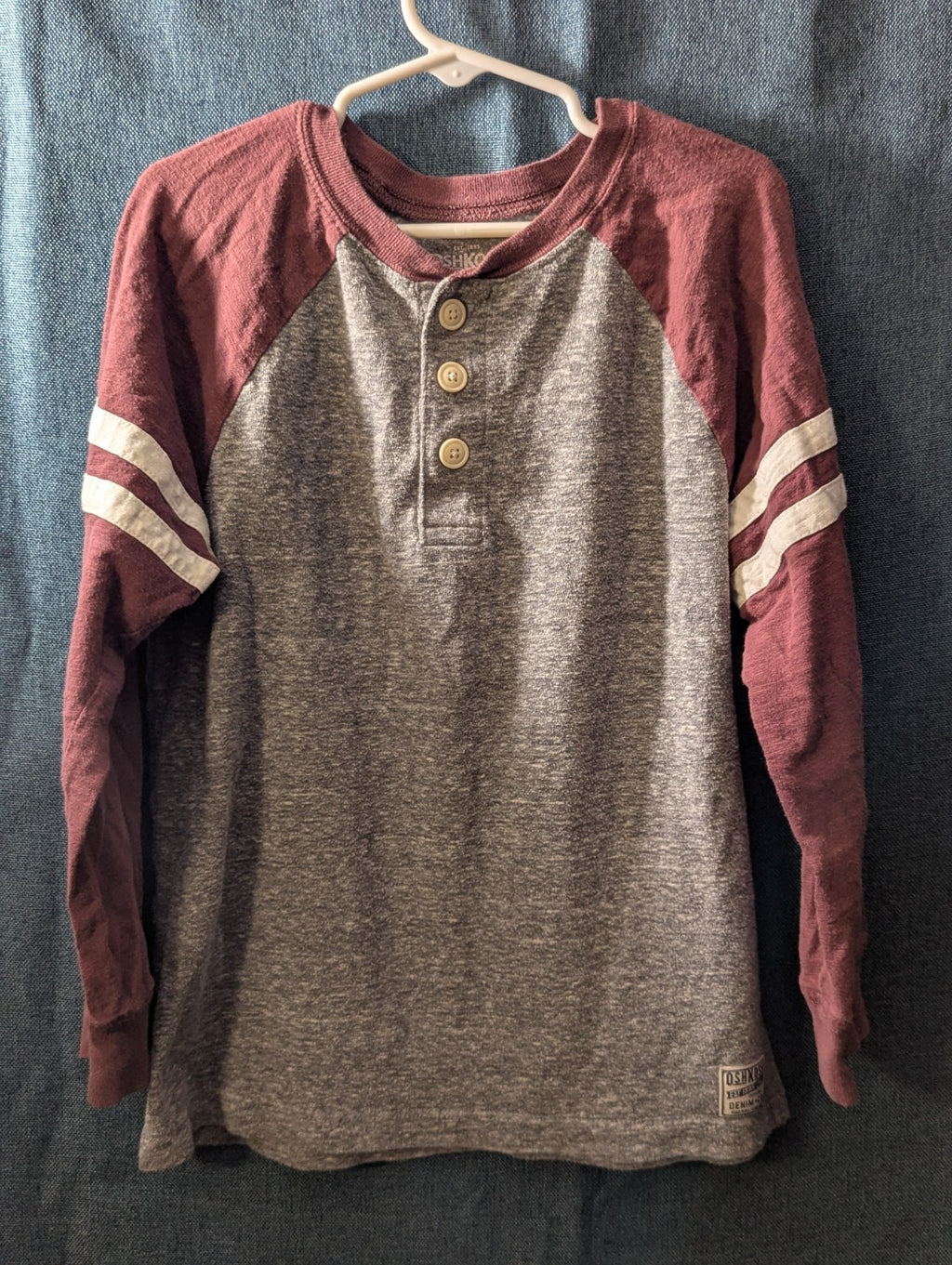 OshKosh B'gosh Boys Shirt Size 7 Henley Raglan Gray Maroon Varsity Stripe