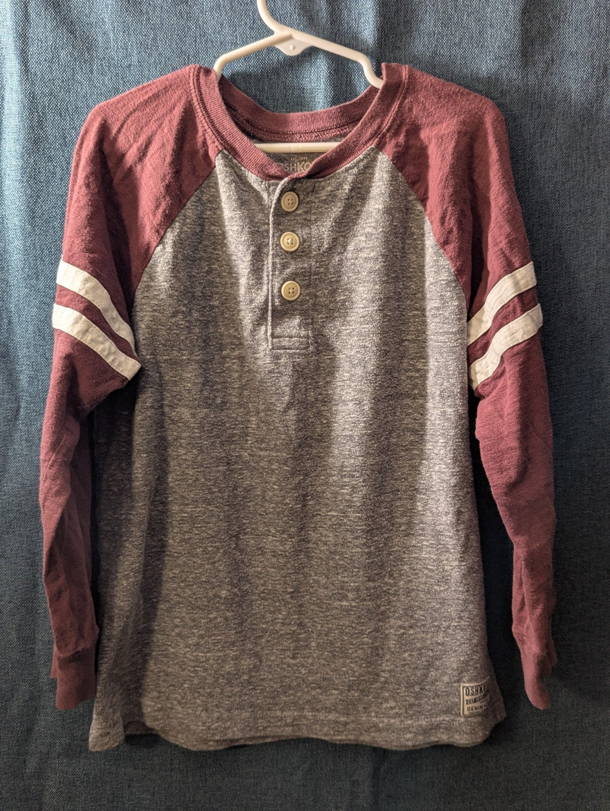 OshKosh B'gosh Boys Shirt Size 7 Henley Raglan Gray Maroon Varsity Stripe