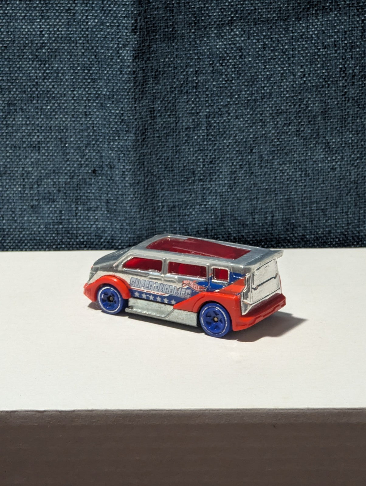 Hot Wheels Speed Box (2012) | Red White & Blue "Super Chromes" |Diecast Van