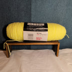Red Heart Super Saver Pale Yellow 8oz Acrylic Yarn Worsted NWT E300