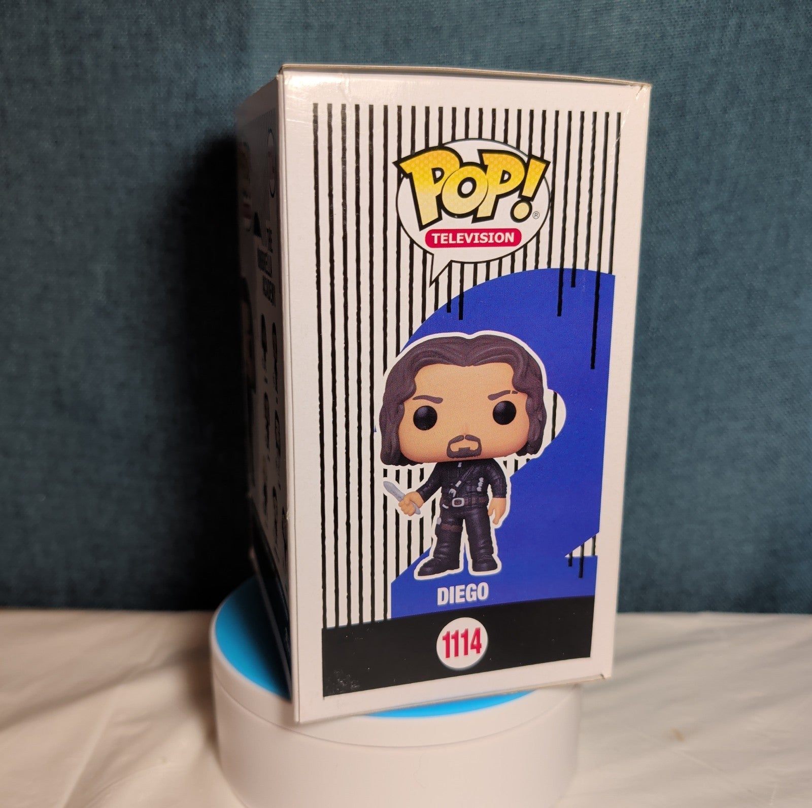 Funko Pop Television Umbrella Academy Diego 1114 Vinyl Figure in Box w Protector