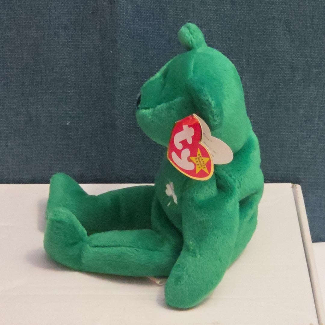 Ty Beanie Baby Erin the Bear 1997 Retired MWMT P.E. Pellets Irish Green Clover