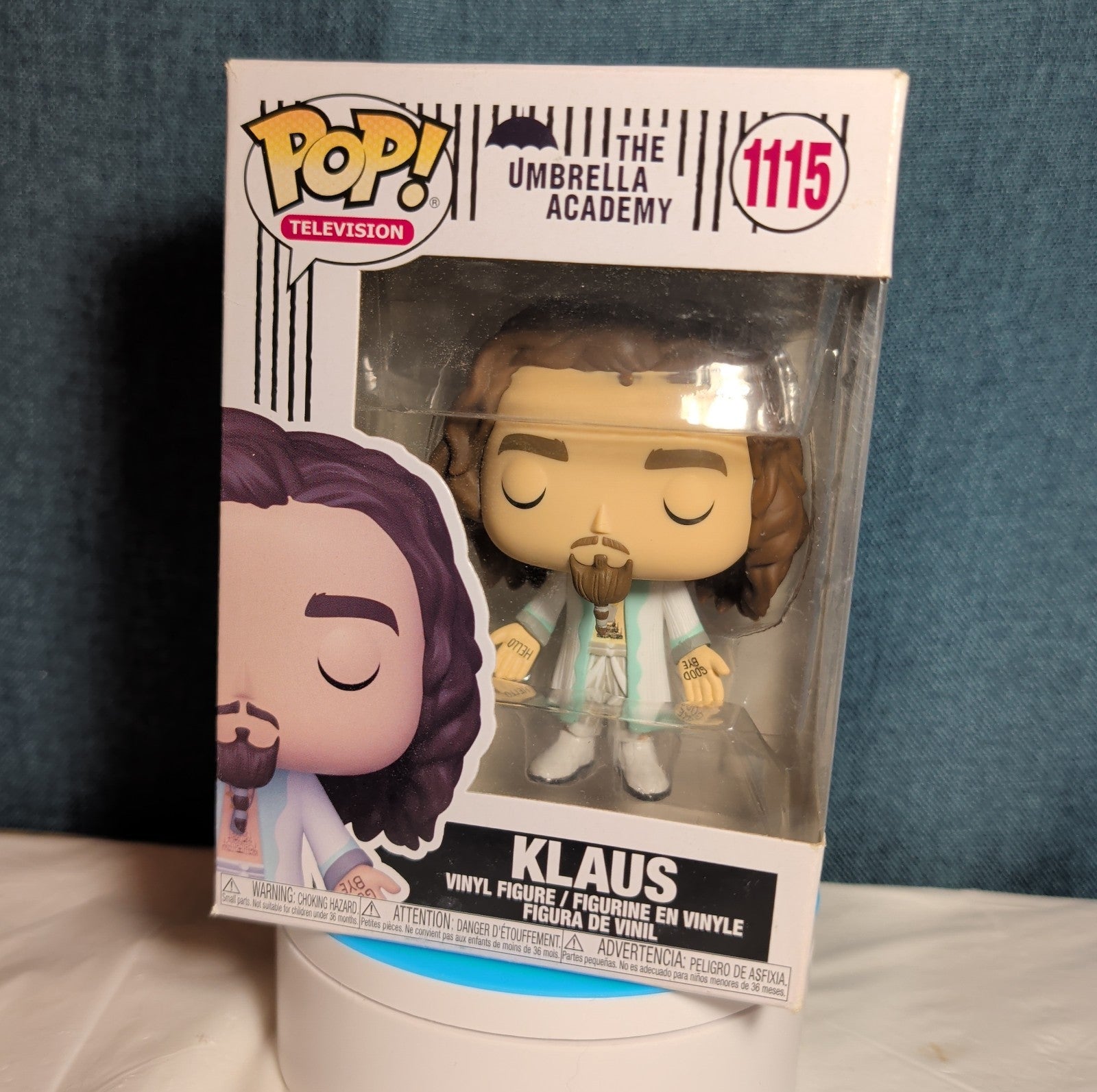 Funko POP Umbrella Academy Klaus 1115 Vinyl Figure S2 Cult in Box with Protector