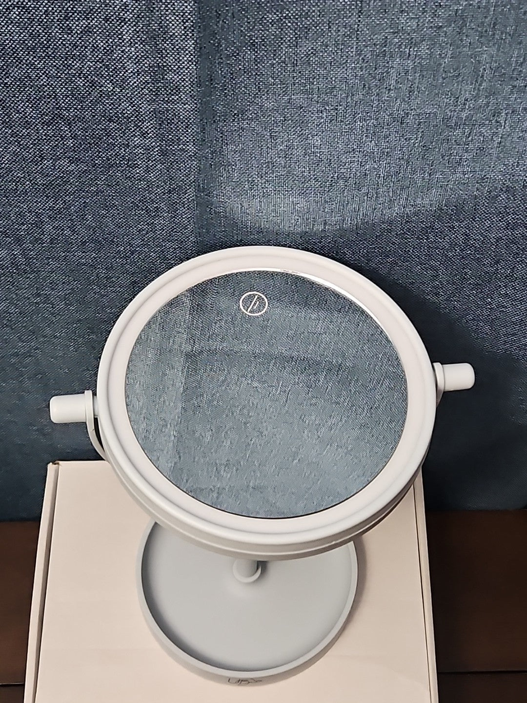 LED Tabletop Vanity Mirror 8.5" Round Makeup Mirror Jewelry Tray Base | Tested