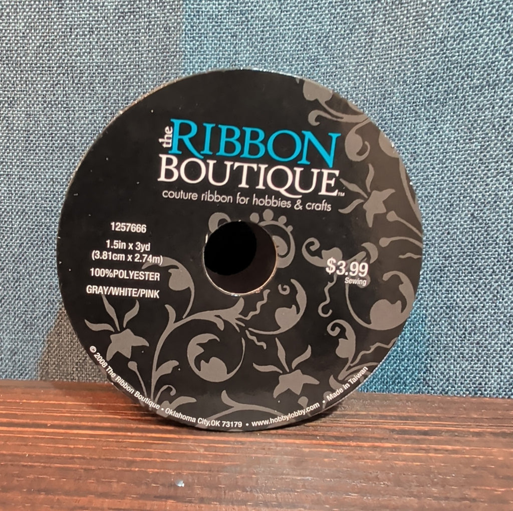Ribbon Boutique Elephant Heart Grosgrain 1.5 in x 3 yd elephant
