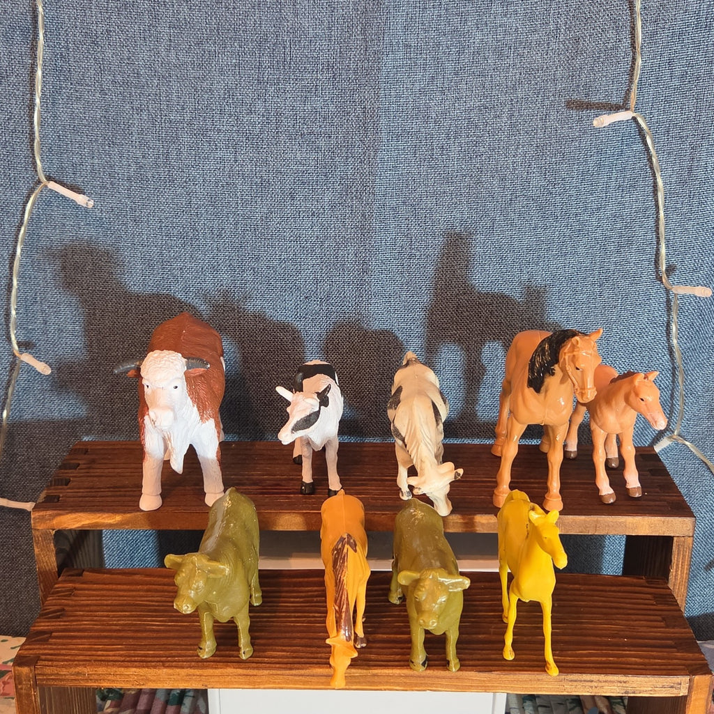 Farm Animals 9Pc Lot Plastic Horses Cows Vintage Style P