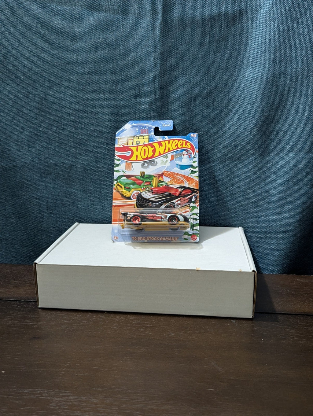 Hot Wheels 2010 Pro Stock Camaro Holiday Racers | Black Happy Holidays Car