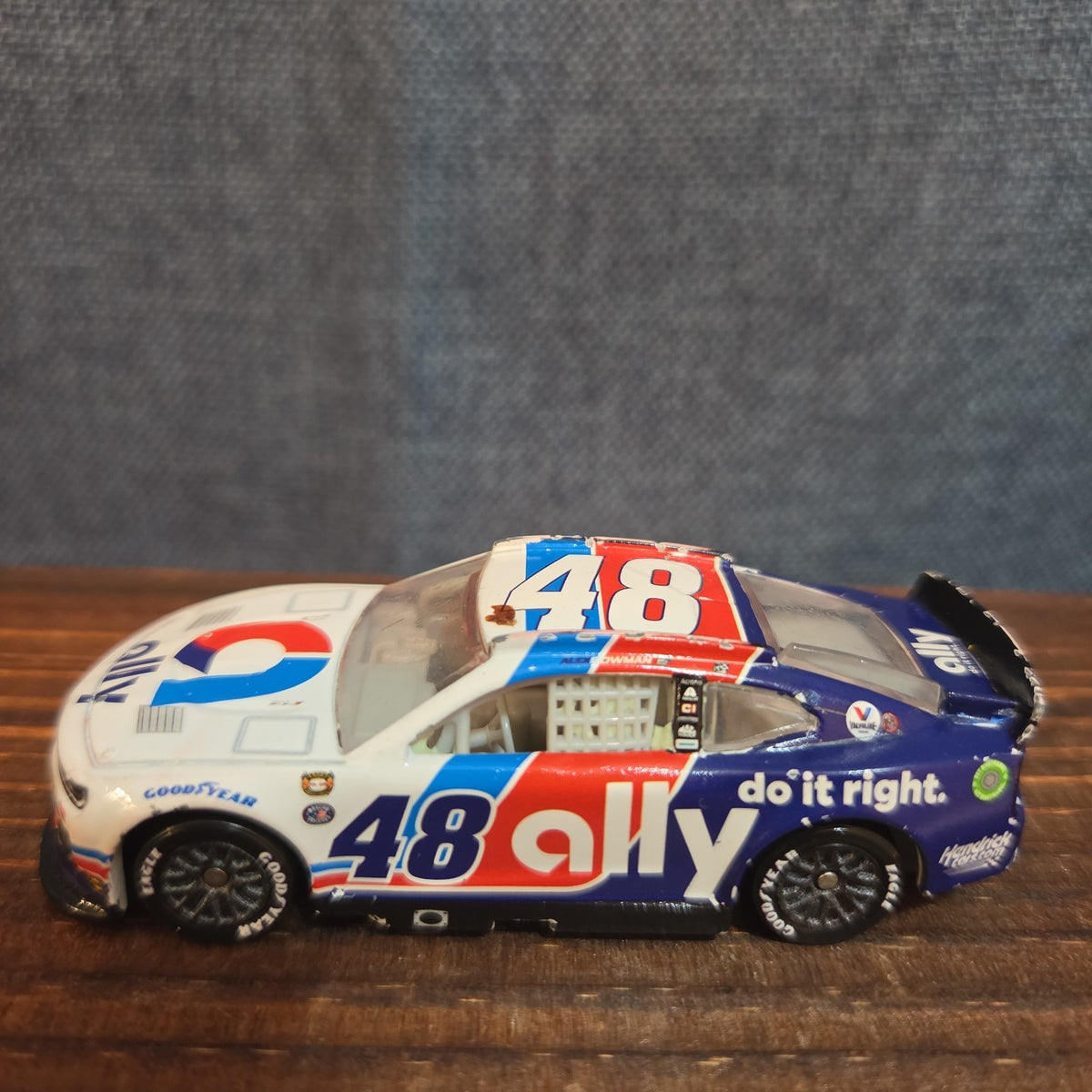NASCAR Authentics Alex Bowman 48 Ally Camaro 1:64 Diecast