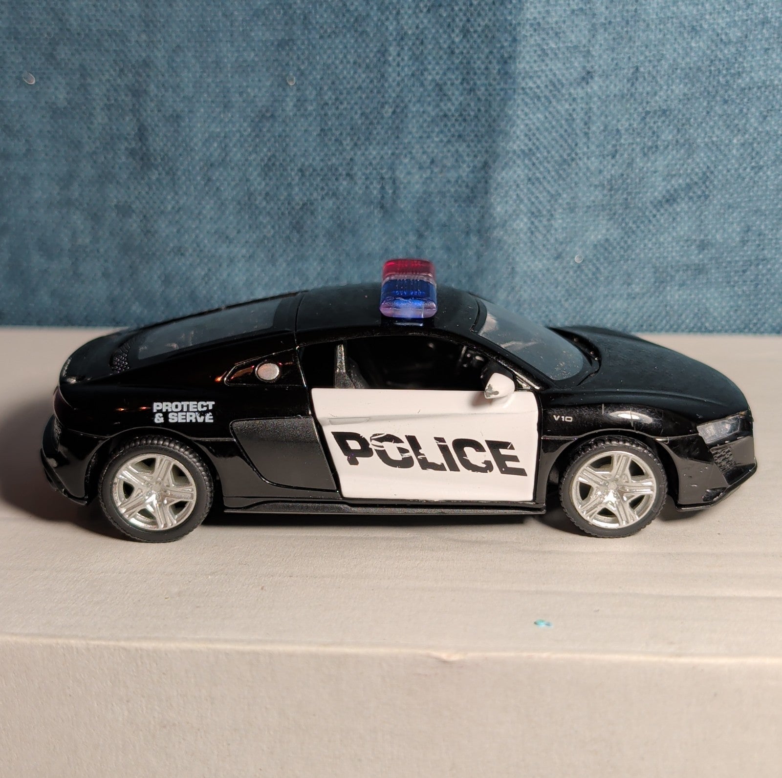 RMZ City Audi R8 Police Car 1/36 Diecast Pull Back Opening Doors PreOwned