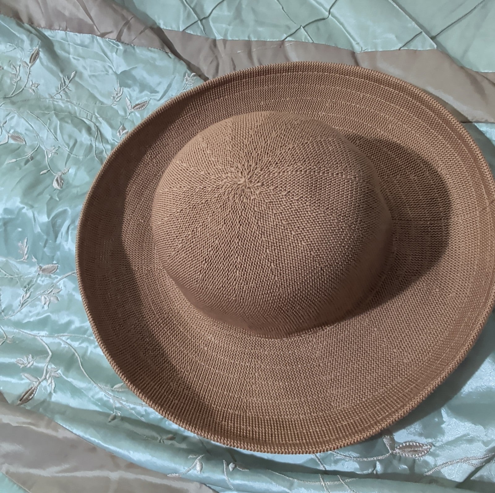 Scala Wide Brim Floppy Sun Hat Brown Acrylic Woven Packable Travel Retro