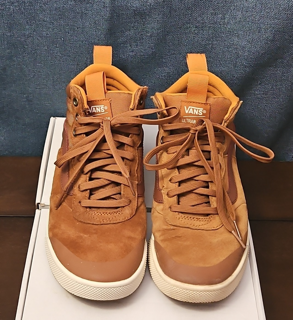 VANS UltraRange Hi DL MTE (Women’s 9.0) (Men's 7.5)