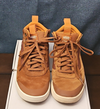 VANS UltraRange Hi DL MTE (Women’s 9.0) (Men's 7.5)