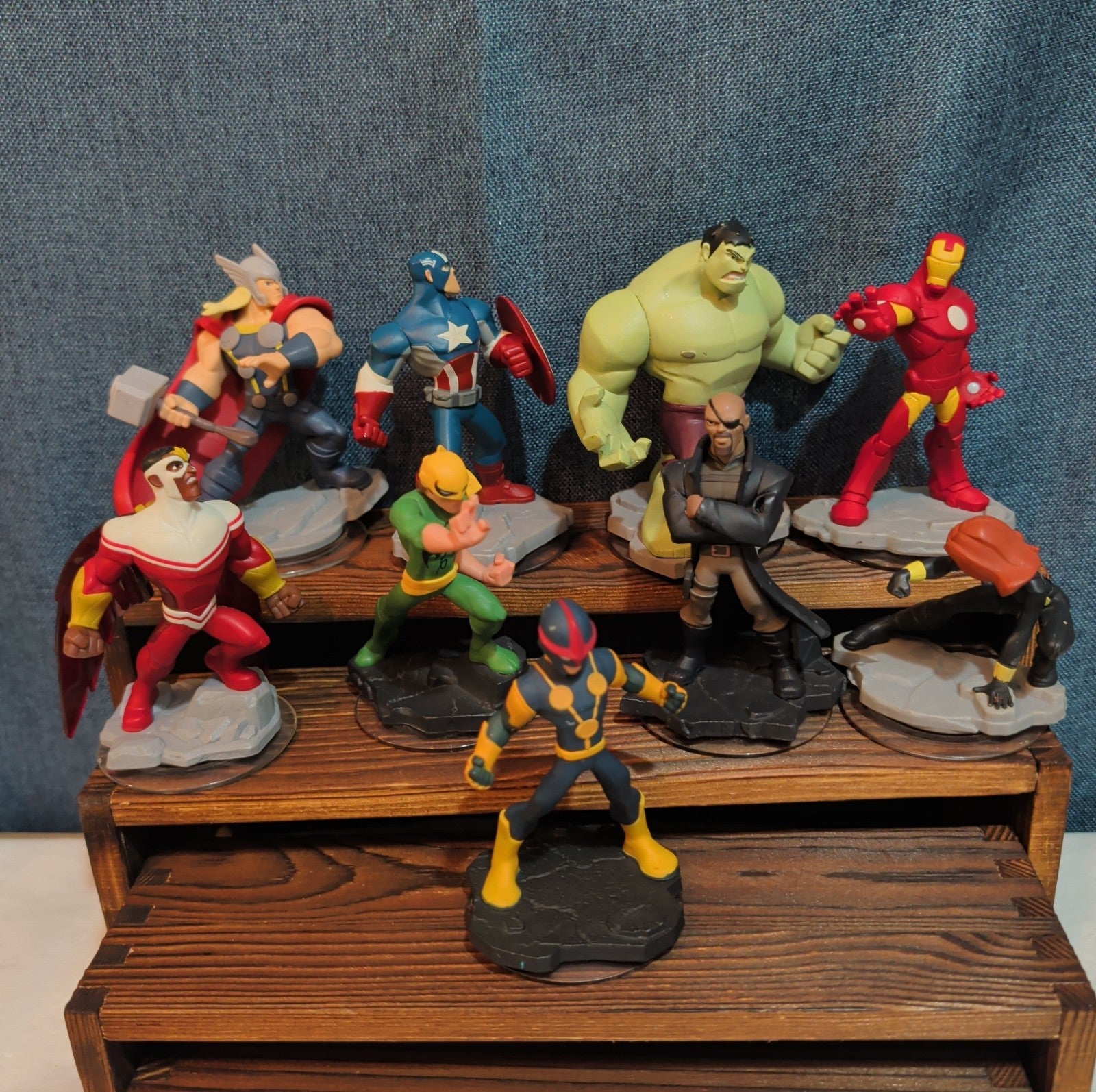 Disney Infinity 2.0 Marvel Avengers 9 Figure Lot Iron Man Hulk Loose