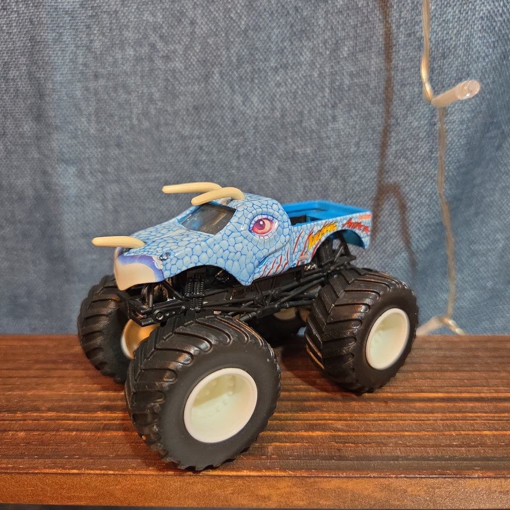 Hot Wheels Monster Jam Jurassic Attack Diecast Dinosaur Y2K
