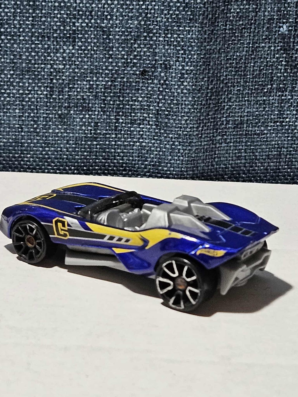 Hot Wheels Carbonic | 2023 Multi-Pack Exclusive Candy Blue | Loose Track Car |