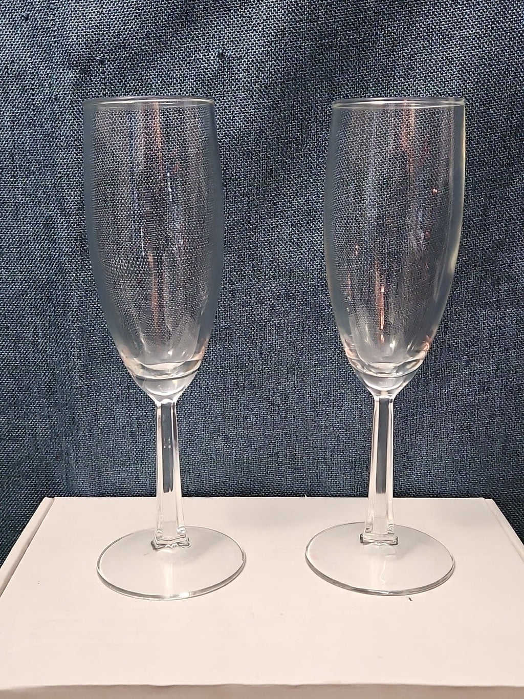 Set of 6 Classic Champagne Flutes | 6oz Trumpet Shape | Elegant Clear Glass Stem