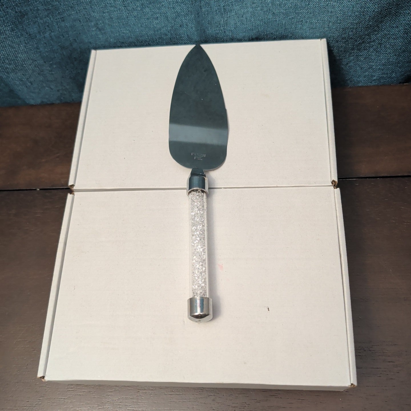 Mr & Mrs Wedding Cake Server Knife Set | Crystal Filled Bling Handle Stainless