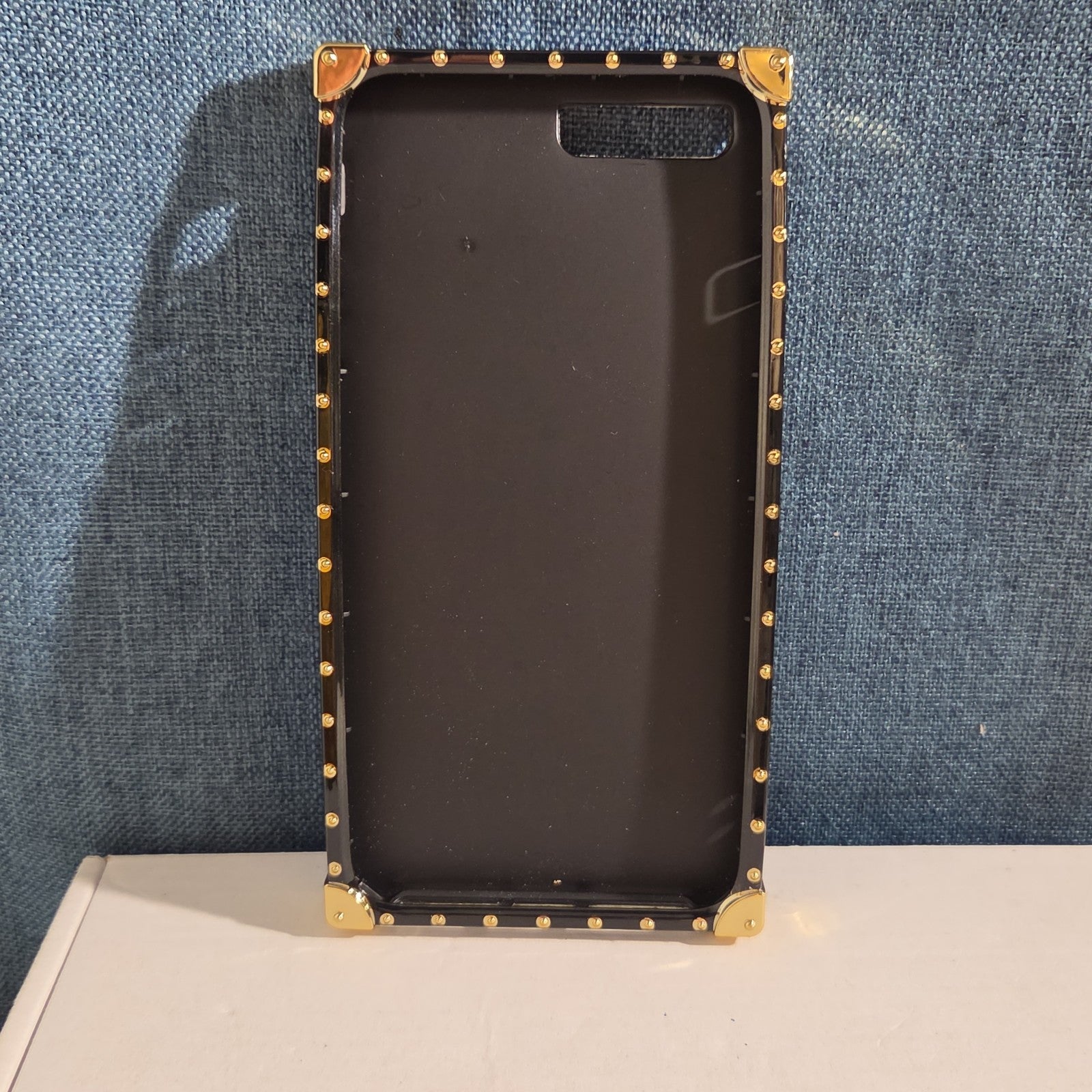 Luxury Trunk Rose Phone Case Gold Rivet Retro Cover