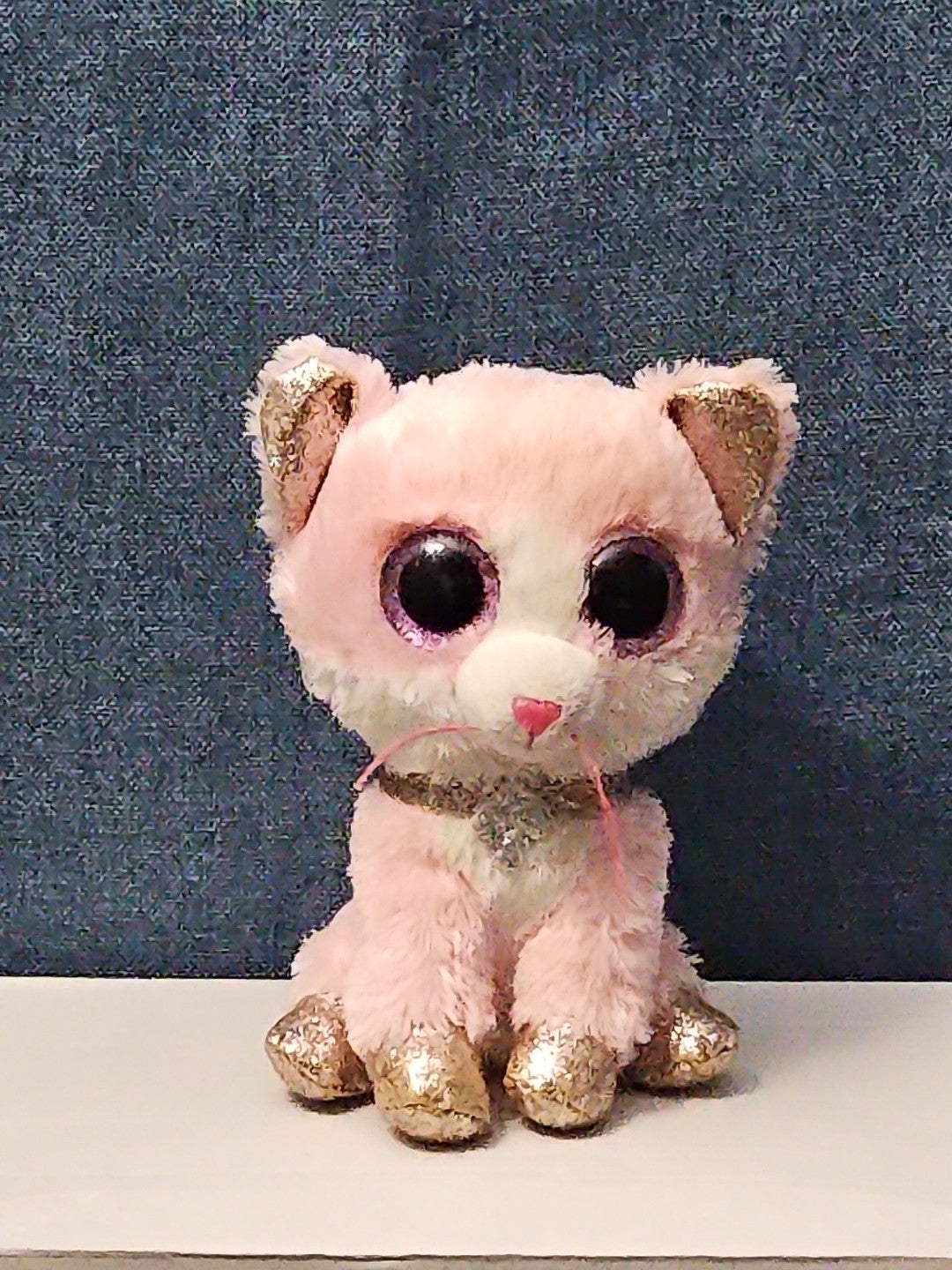 Ty Beanie Boos Fiona Pink Cat Plush | Glitter Eyes & Gold Feet | 6-9"