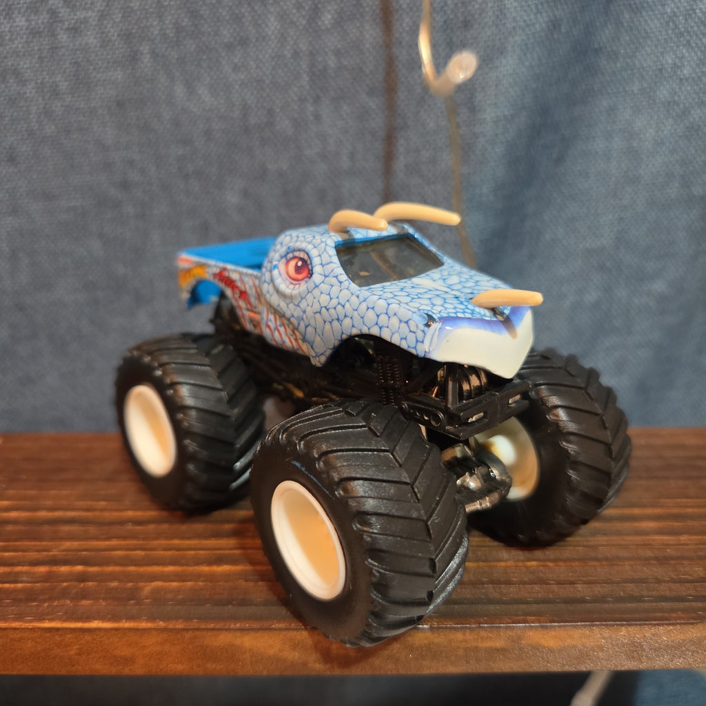 Hot Wheels Monster Jam Jurassic Attack Diecast Dinosaur Y2K