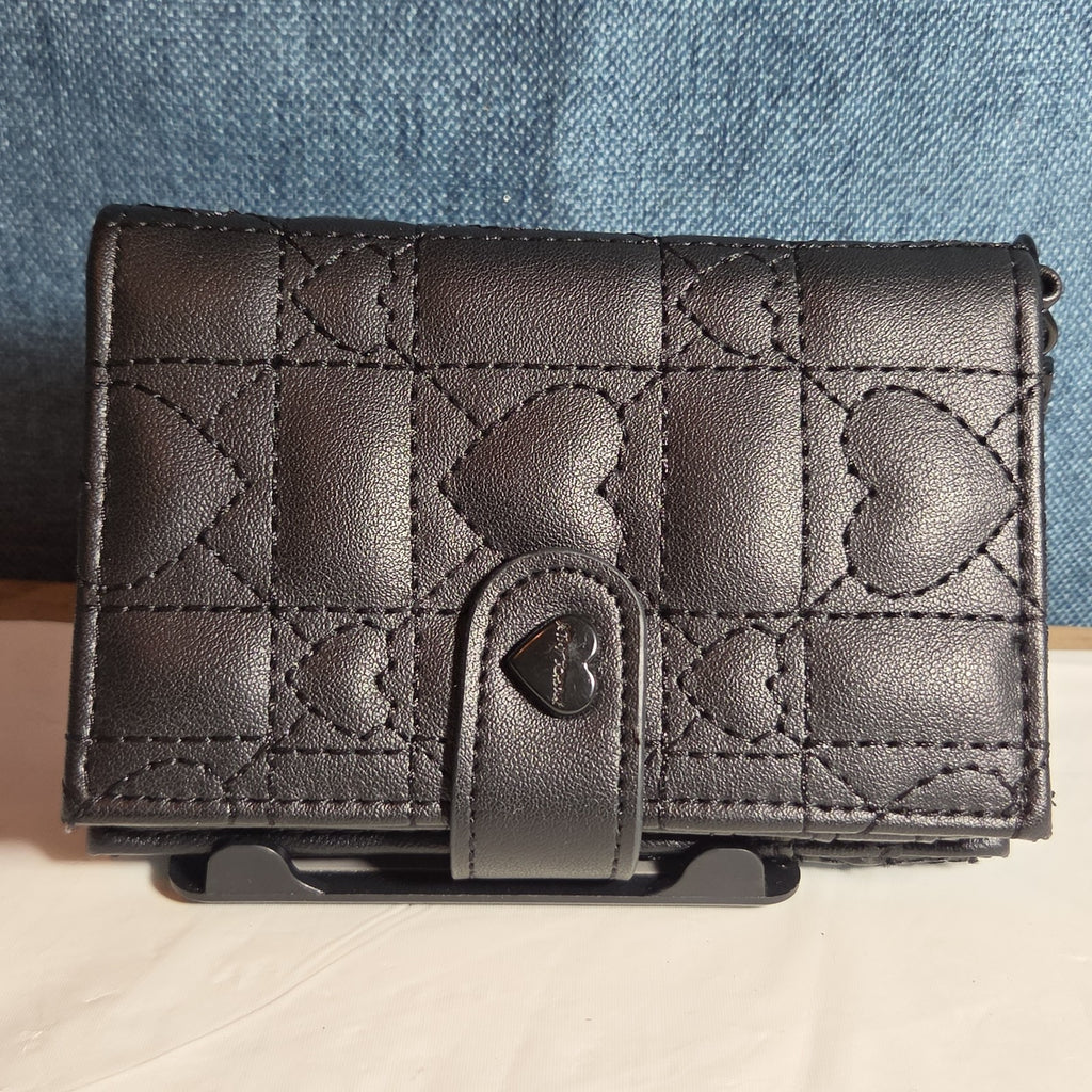 Betsey Johnson Luv Betsey Heart Quilted Wallet Y2K Goth