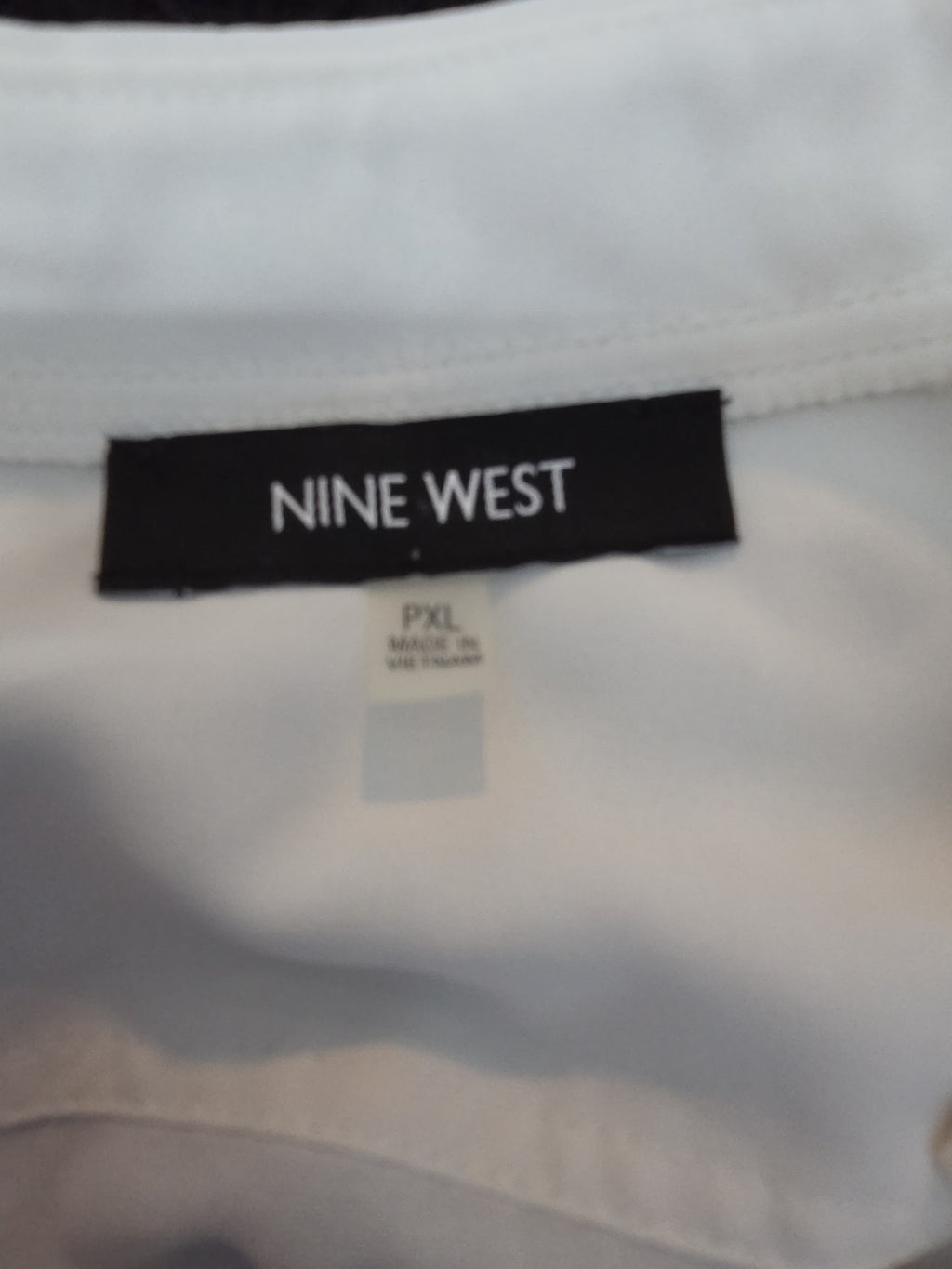 Nine West Blouse White Pocket Split Neck Career Top Gently Used Size PXL
