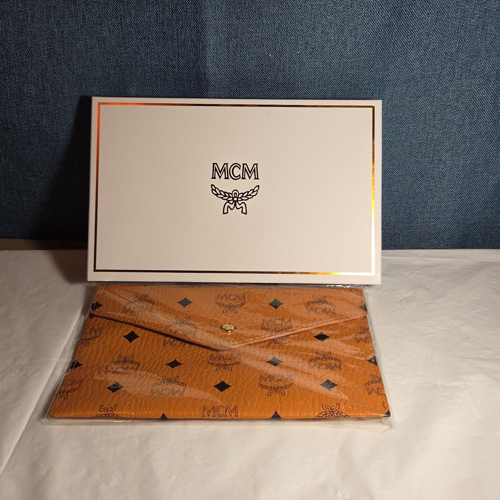 MCM Visetos Envelope Pouch Cognac Monogram Beauty Clutch NIB 200838