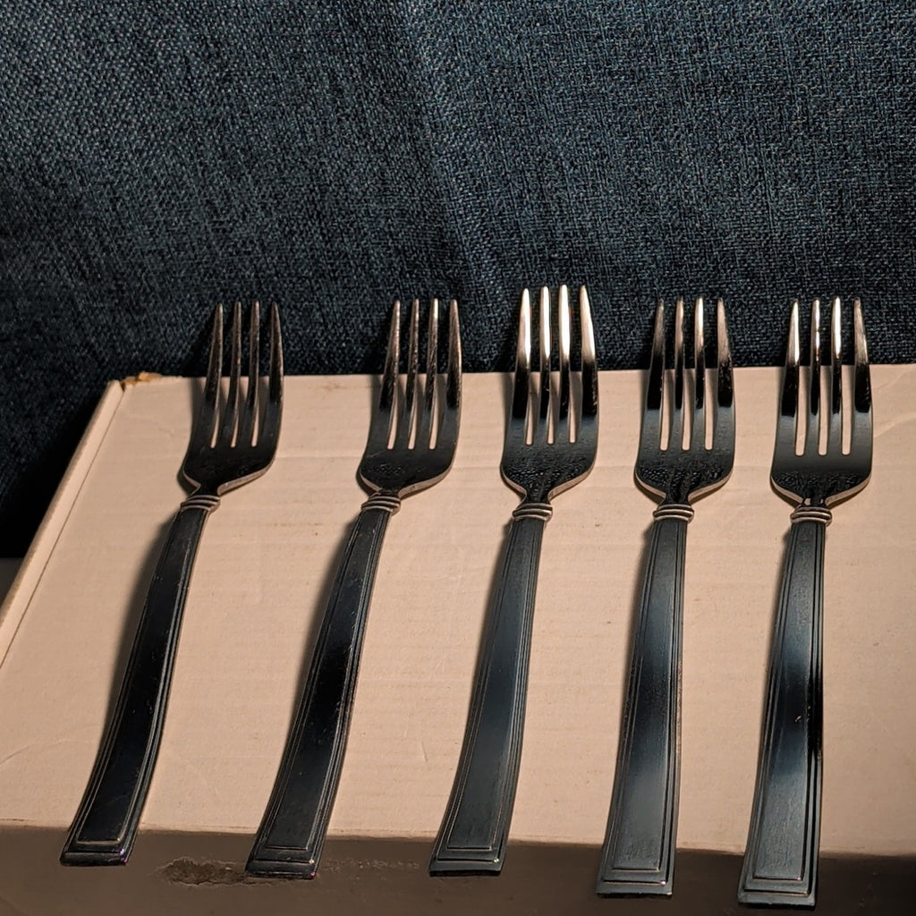 Set of 5 Hampton Silversmiths PORTFOLIO Glossy Forks | 18/0 Stainless 208