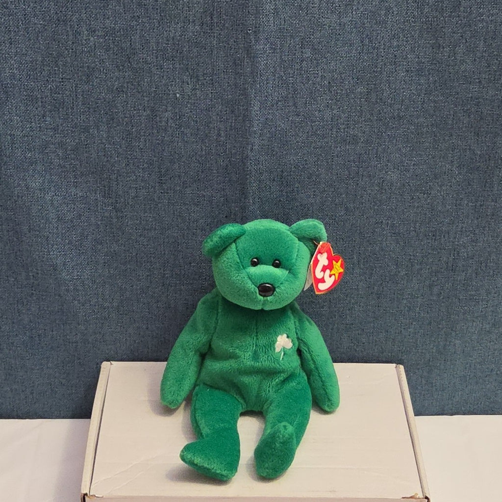 Ty Beanie Baby Erin the Bear 1997 Retired MWMT P.E. Pellets Irish Green Clover