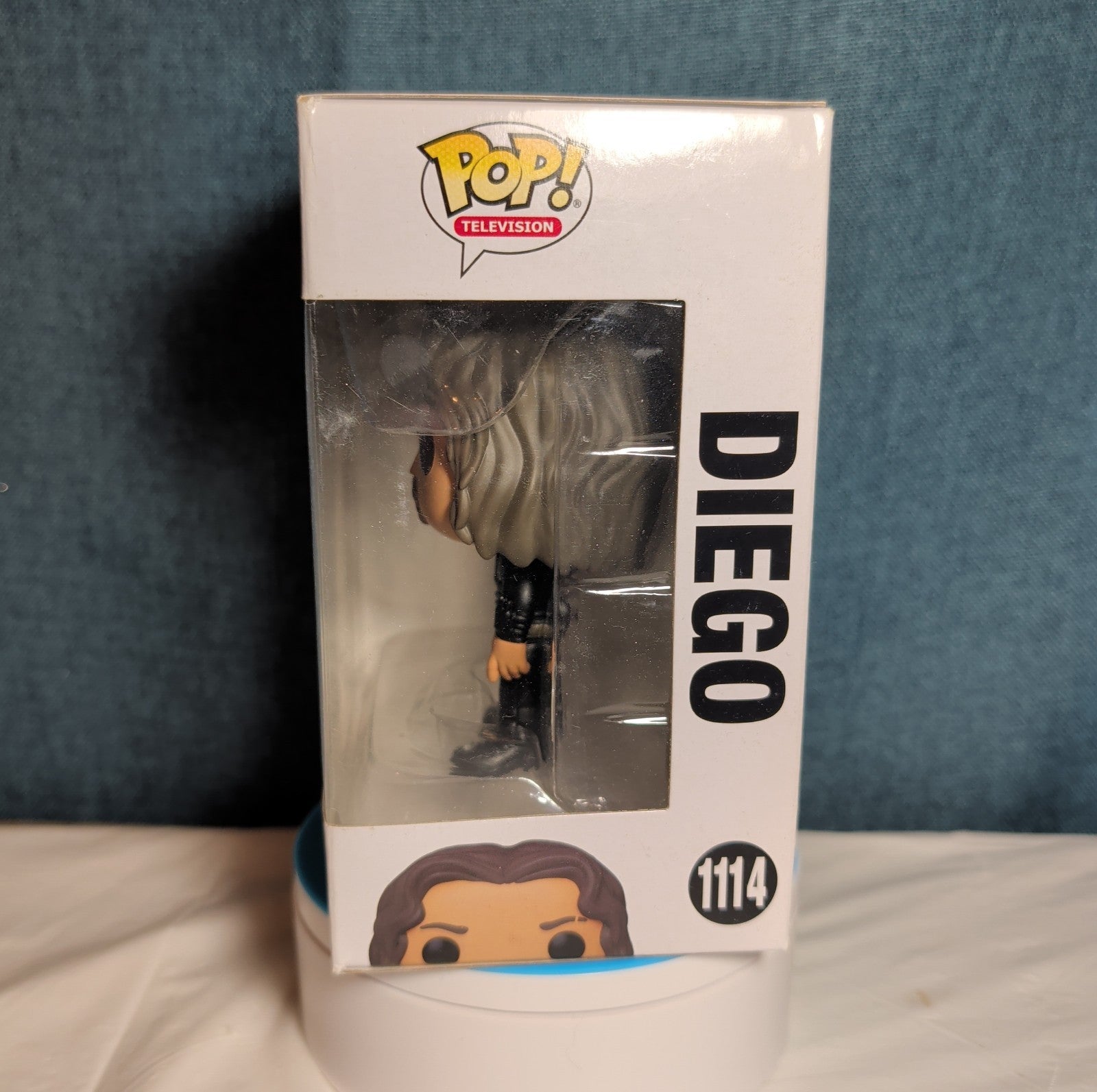 Funko Pop Television Umbrella Academy Diego 1114 Vinyl Figure in Box w Protector