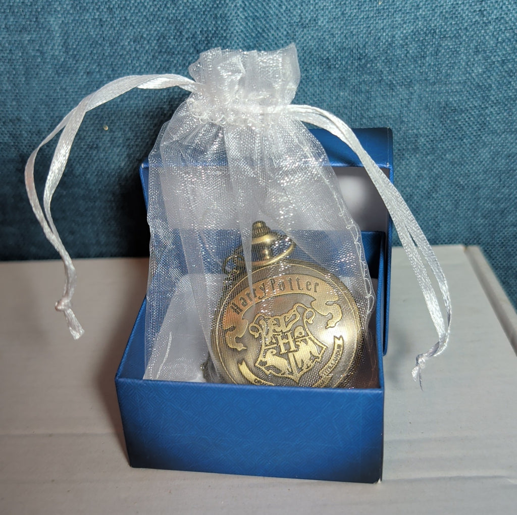 Harry Potter Hogwarts Crest Pocket Watch Brass Tone Steampunk Retro NIB